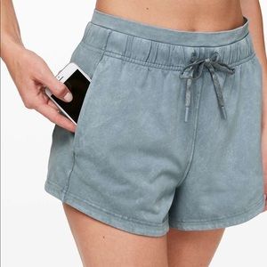 Lululemon Inner Glow Short 3”